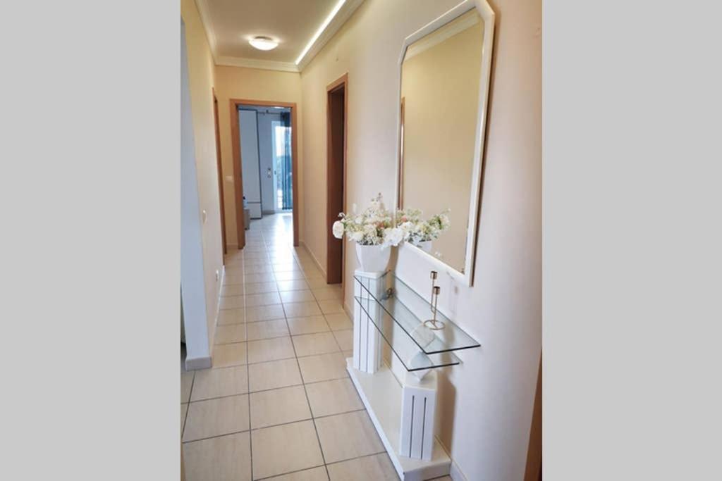 Penthouse With Sea View & Private Terrace Apartment Гия Екстериор снимка