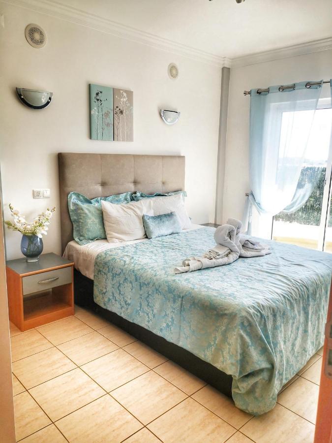 Penthouse With Sea View & Private Terrace Apartment Гия Екстериор снимка