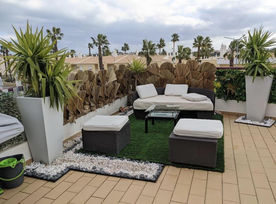 Penthouse With Sea View & Private Terrace Apartment Гия Екстериор снимка